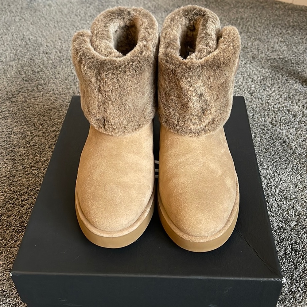 Uggs classic Berge mini